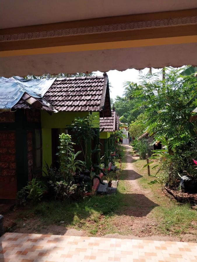 Cliff Garden Hotel Varkala Bagian luar foto